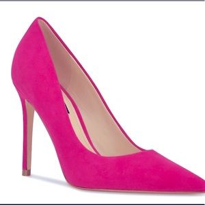 Nine West fresh pumps
